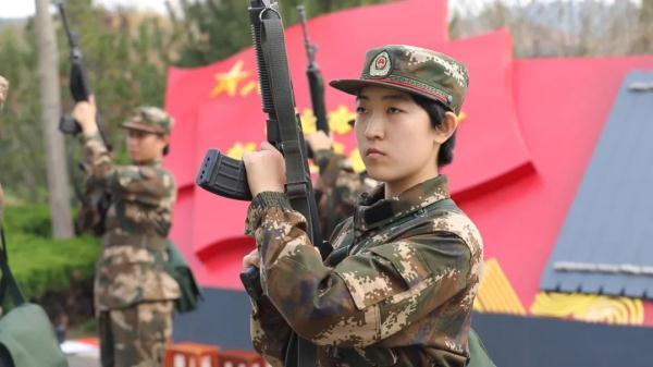 增重20斤！北影女孩参军了